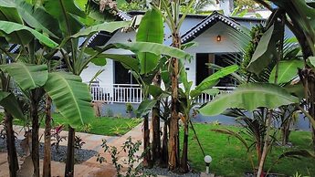 White Tree Resort