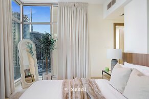 2BR w Canal & Burj View Near Dubai Mall