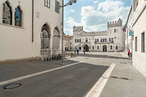 Apartment del Bello
