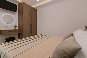Kozakos Villa 2 With Private Swimming Pool