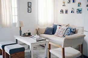 Menmar House in Tinos