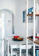 Menmar House in Tinos