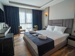 Modernlux Hotel