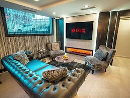 Modernlux Hotel