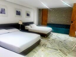 HOTEL KING VERSALLES