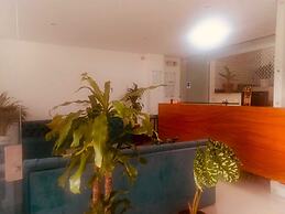 HOTEL KING VERSALLES