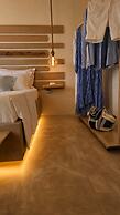 Zephyrus Sunset House