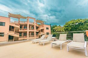 Del Tropico Hotel