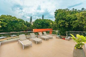 Del Tropico Hotel