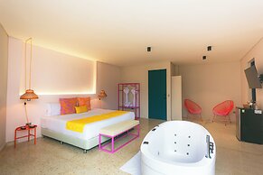 Del Tropico Hotel