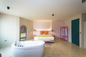 Del Tropico Hotel