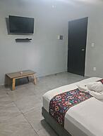 TJ Apartments, Calle 6, PDC