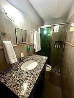 TJ Apartments, Calle 6, PDC