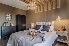 Wukro - 2 Bedrooms and Terrace in Chamber