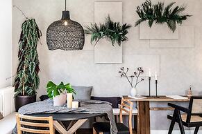 Budu - 2 Bedrooms and Terrace in Trafalgar