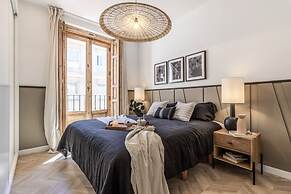 Eriste - 2 Bedrooms in Malasa a