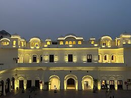 RAN BAAS The Palace