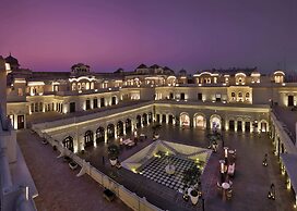 RAN BAAS The Palace