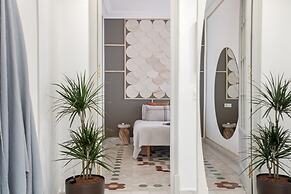 Derawan - 2 Bedrooms and Terrace in Chamber