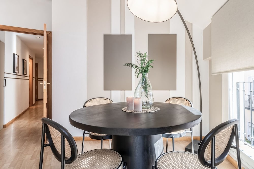 Marques - 1 Bedroom With Pool in Madrid