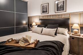 Beraldi - 1 Bedroom and Shared Pool in Trafalgar