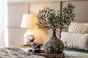 Aversa - 2 Bedrooms in Azca
