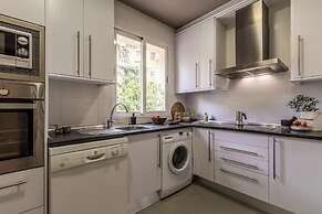 Aversa - 2 Bedrooms in Azca