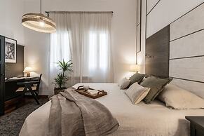 Uzer - 2 Bedrooms in Recoletos