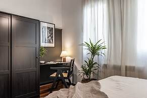 Uzer - 2 Bedrooms in Recoletos