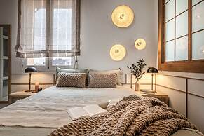 Lora - 2 Bedroom Apartment in Almagro