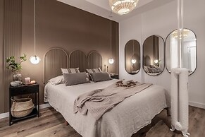 Casaluce - 2 Bedrooms in Trafalgar