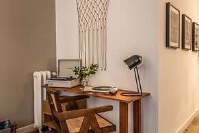 Casaluce - 2 Bedrooms in Trafalgar