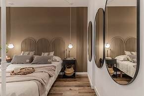 Casaluce - 2 Bedrooms in Trafalgar