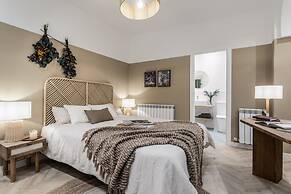 Iruela - 3 Bedrooms and Office in Trafalgar