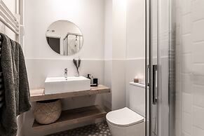 Iruela - 3 Bedrooms and Office in Trafalgar