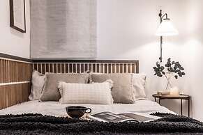 Iruela - 3 Bedrooms and Office in Trafalgar