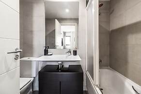 Dono - 3 Bedrooms Apartment in Chueca