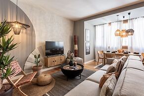 Guban - 2 Bedroom and Balcony in Azca