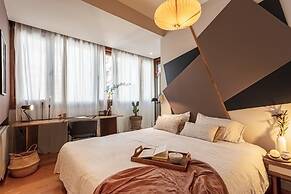 Guban - 2 Bedroom and Balcony in Azca