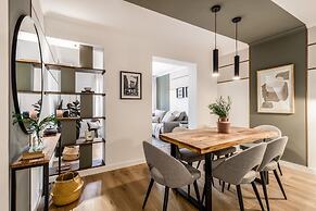 Nicks - 2 Bedrooms in Trafalgar