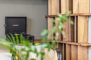 Hema - 2 Bedrooms in Trafalgar