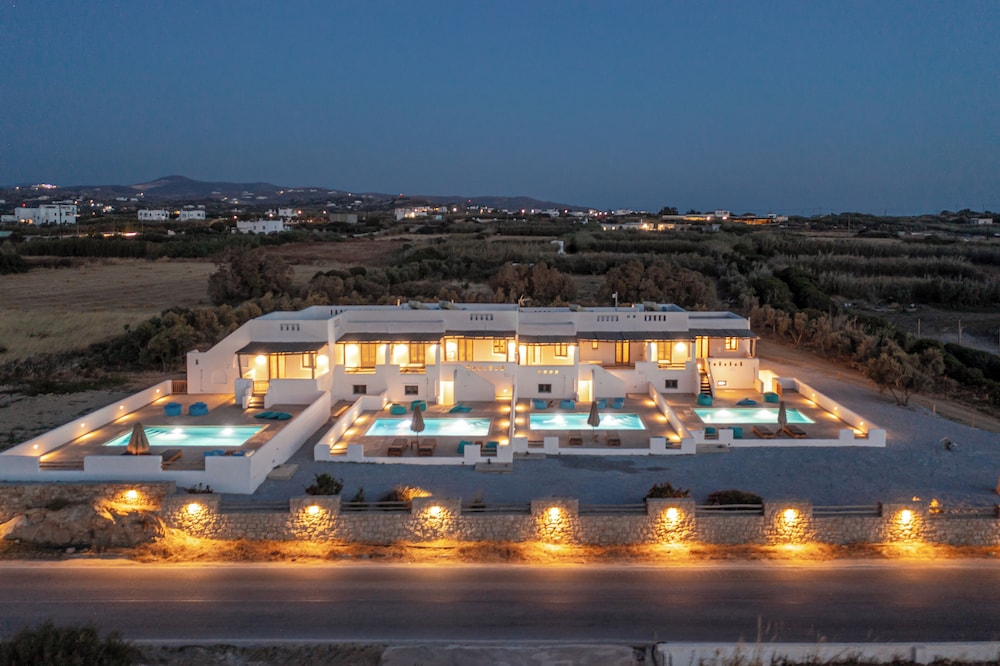 White Cocoon Exclusive villas