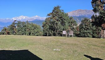Chopta Hilltop Camps