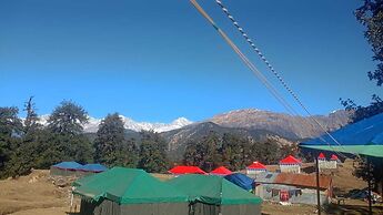 Chopta Hilltop Camps