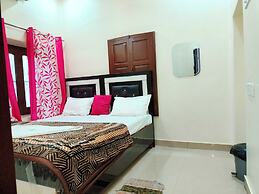 Hotel Dev Kashi