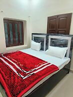 Hotel Dev Kashi