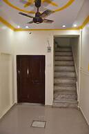 Hotel Dev Kashi