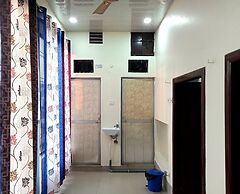 Hotel Dev Kashi
