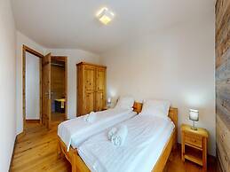 Apartment in Ski In Ski Out Location