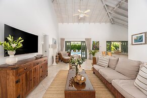 Gibbs Glade Villa 4 Bedroom Home by Bluescape